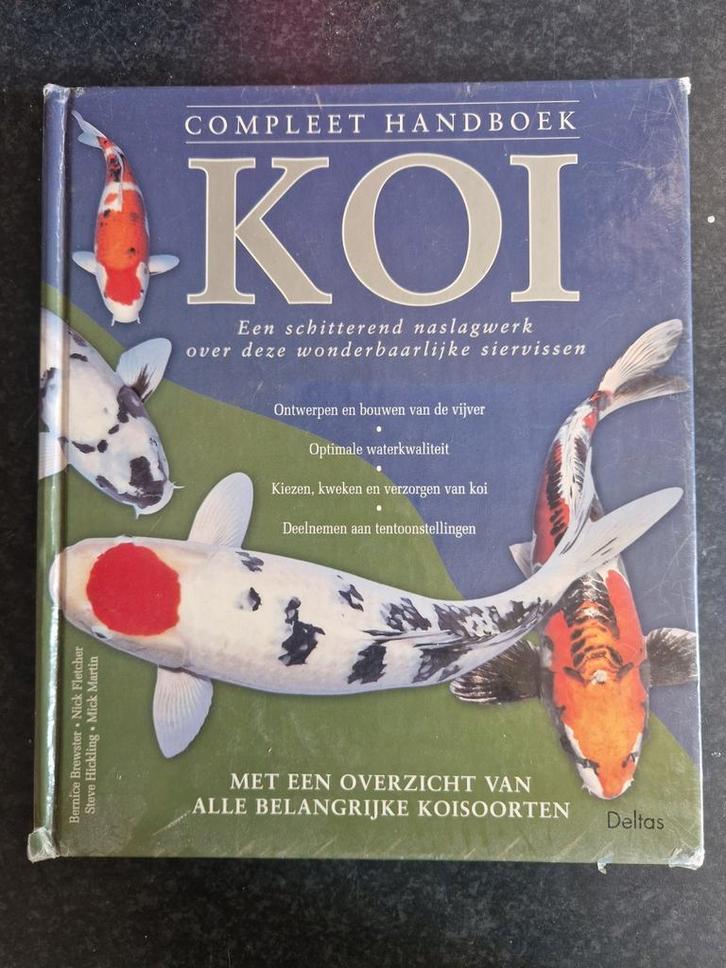 Compleet handboek Koi goedkoop encyclopedie vijver, Boeken, Dieren en Huisdieren, Zo goed als nieuw, Vissen, Ophalen of Verzenden
