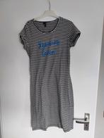 Gestreept jurkje maat M, Kleding | Dames, Jurken, Maat 38/40 (M), Vero Moda, Wit, Ophalen of Verzenden