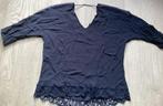 Donker Blauwe top maat L met lange mouwen en kant, Kleding | Dames, Tops, Blauw, Maat 42/44 (L), Ophalen of Verzenden, Lange mouw