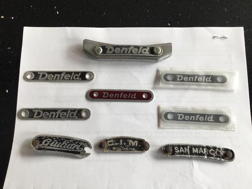 ZADEL MERK PLAATJES EN DENFELD SIERSTRIP VERBINDING STUKJE, Fietsen en Brommers, Brommeronderdelen | Oldtimers, Zo goed als nieuw