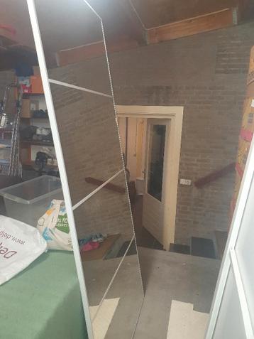 gratis : 2 IKEA pax schuifdeuren (234 cm hoog/100 cm breed) - afbeelding 2