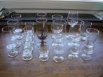 16 diverse glazen, Verzenden, Glas, Overige stijlen, Glas of Glazen