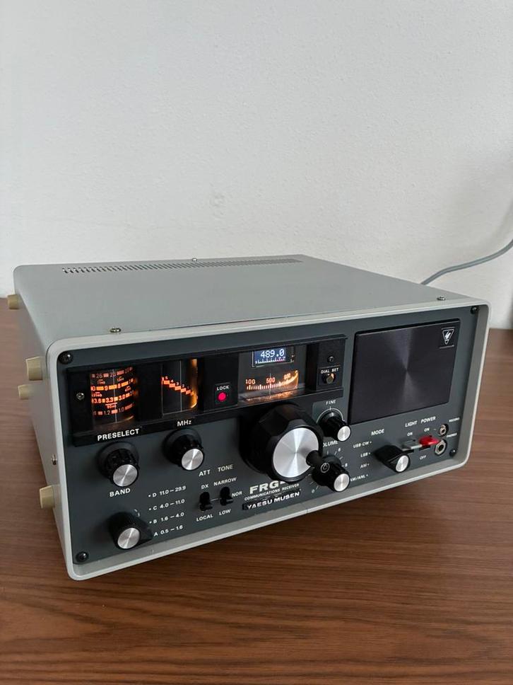 Yaesu FRG-7 te koop (digitale uitlezing), Telecommunicatie, Zenders en Ontvangers, Gebruikt, Ontvanger, Ophalen of Verzenden
