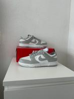 Nike Dunk Low Grey Fog, Kleding | Heren, Schoenen, Overige kleuren, Nieuw, Ophalen of Verzenden, Sneakers of Gympen