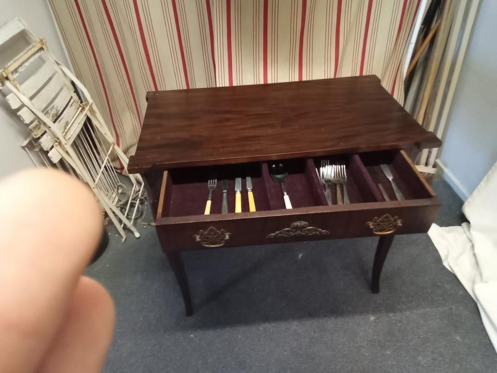 Bestek tafel, sidetable 73h 83br 46d, Ophalen of Verzenden