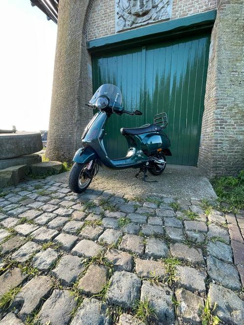 Vespa lx, Fietsen en Brommers, Scooters | Piaggio, Zo goed als nieuw, Overige modellen, Ophalen