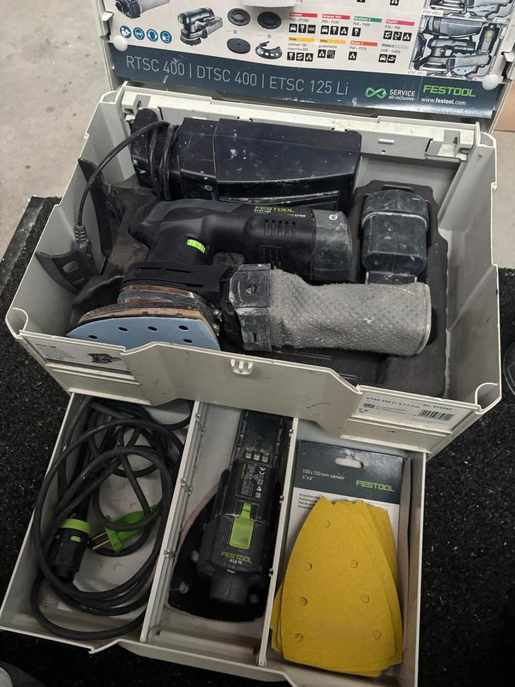 Festool DTSC accu schuurmachine met net adapter, Doe-het-zelf en Verbouw, Gereedschap | Schuurmachines, Gebruikt, Vlakschuurmachine