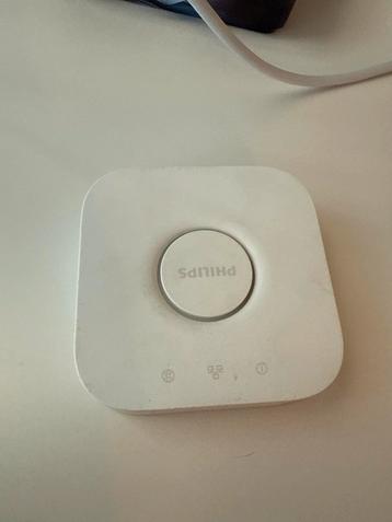 Philips Hue Bridge - Slimme Verlichting Hub beschikbaar voor biedingen