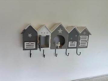 Kapstok vogelhuis retro beschikbaar voor biedingen