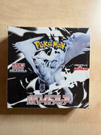 Pokémon White Flare - Sealed Boostsd Box, Ophalen of Verzenden, Nieuw, Boosterbox, Foil