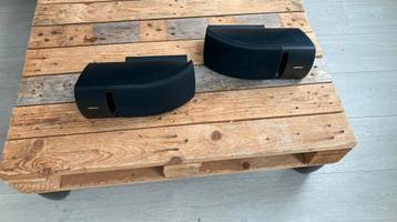 Bose 161 luidsprekers zwart met muurbeugels beschikbaar voor biedingen