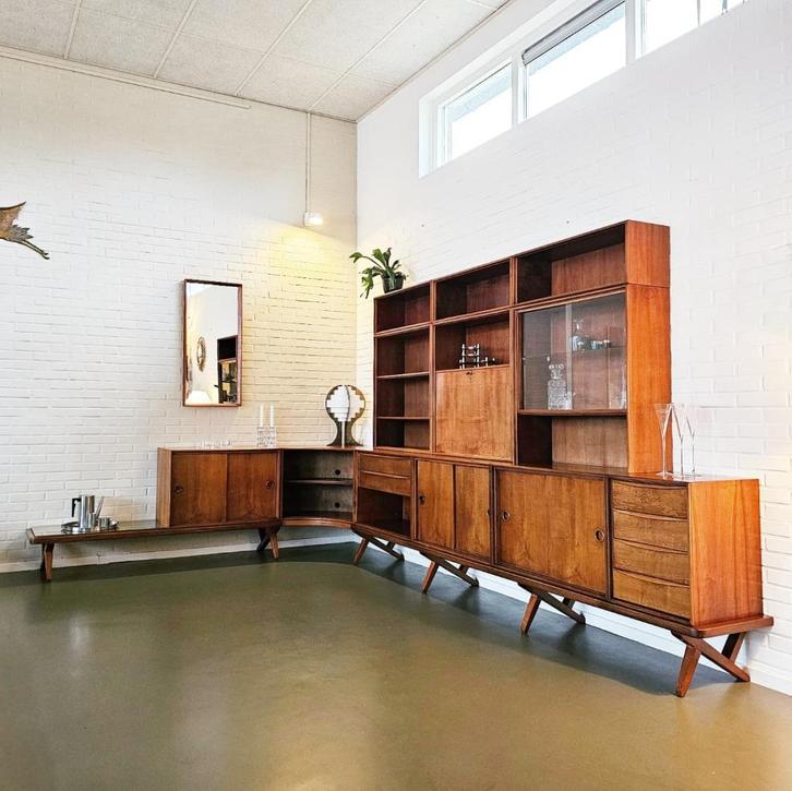 Fristho Wandmeubel Kast Dressoir - Rudolf Glatzel design, Huis en Inrichting, Kasten | Overige, Zo goed als nieuw, Ophalen of Verzenden