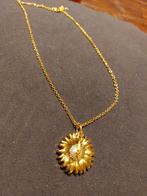 Goudkleurige zonnebloem ketting met hanger, Ophalen of Verzenden, Zo goed als nieuw, Goud, Overige materialen