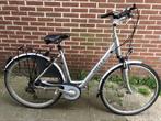 28 inch dames fiets stella 120 euro, Fietsen en Brommers, Fietsen | Dames | Damesfietsen, Overige merken, Ophalen