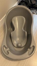 Badje met onderstel en baby zitje, Kinderen en Baby's, Badjes en Verzorging, Ophalen, Zo goed als nieuw, Badje