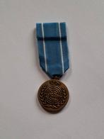 Medaille UNTSO mini, Ophalen of Verzenden, Landmacht, Nederland, Lintje, Medaille of Wings
