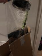 Premis – Anatomische Linker Elleboogkruk Groen, Ophalen, In hoogte verstelbaar, Nieuw