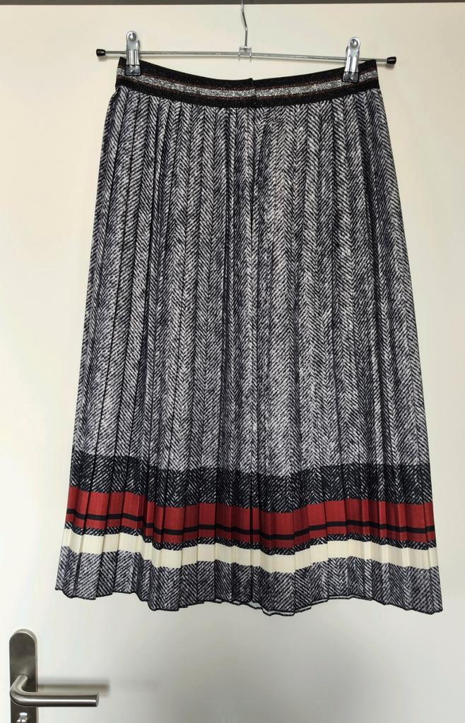 Caipirinha Plissé Midi Rok - Tweedlook - Maat S, Kleding | Dames, Rokken, Zo goed als nieuw, Maat 36 (S), Grijs, Onder de knie