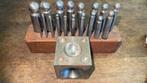 goudsmid edelsmid gereedschap bolponsen set met gatenank, Ophalen of Verzenden, Gebruikt