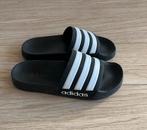 Adidas badslippers maat 38, Adidas, Jongen of Meisje, Schoenen, Ophalen of Verzenden
