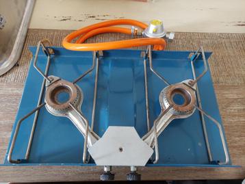 2 pits gasfornuis / gasstel met slang en drukregelaar  beschikbaar voor biedingen
