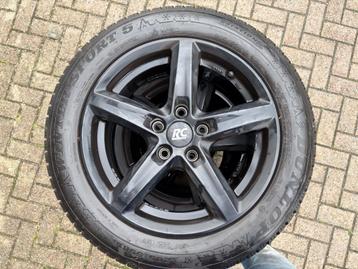 Winterbanden op lichtmetalen velg 205/55/R16 beschikbaar voor biedingen