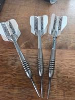 John Lowe Dartpijlen 2 pijln 24.5 &1 pijl 24.7 gram, Ophalen of Verzenden, Gebruikt, Pijlen