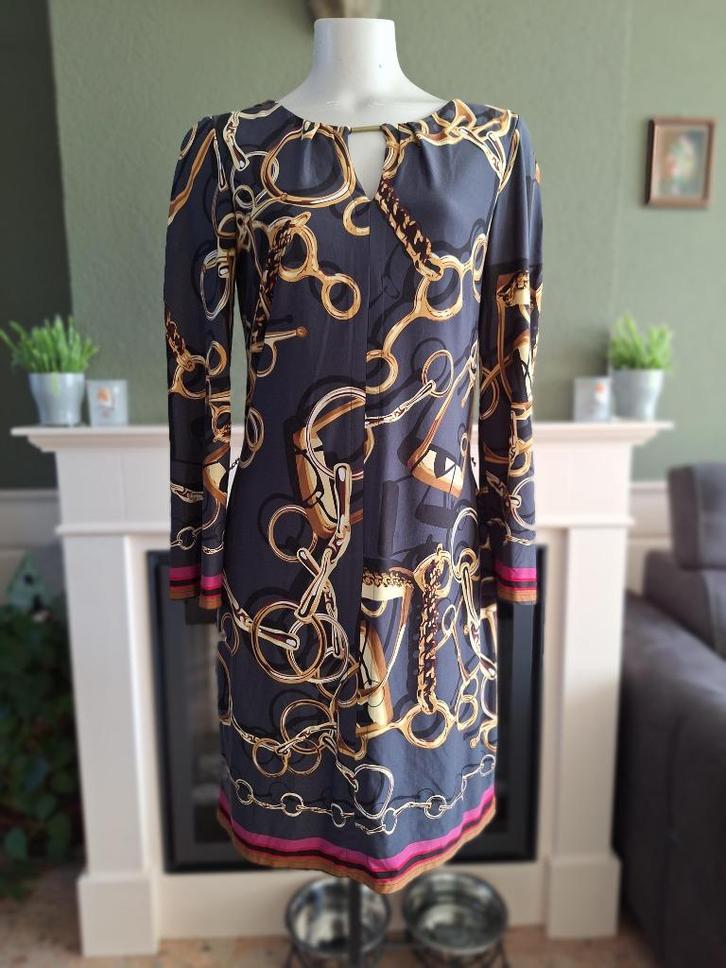 K-Design K Design jurk grijs M 38 Gratis Verzenden in NL, Kleding | Dames, Jurken, Gedragen, Maat 38/40 (M), Grijs, Knielengte