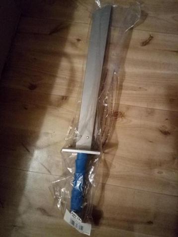 Leonardo zwaard beschikbaar voor biedingen