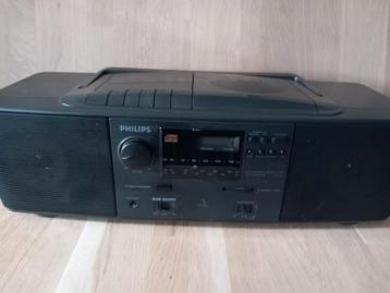 Philips Radio Cassette Recorder met CD-speler beschikbaar voor biedingen