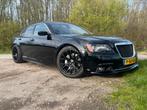 Chrysler 300C SRT8 6.4L Hemi V8 477PK 2013, Auto's, Chrysler, Automaat, Euro 5, USB, Zwart