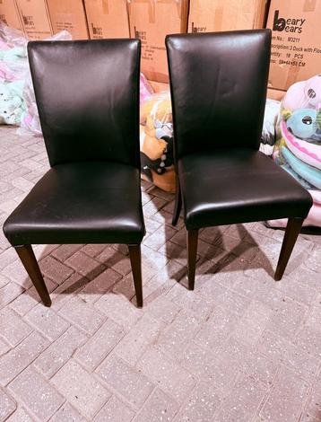 Echt leren eethoekstoelen beschikbaar voor biedingen