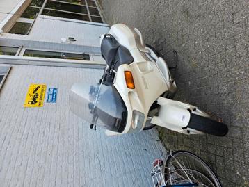 Motorfiets honda pc 800 beschikbaar voor biedingen