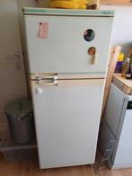 Gratis Koelkast met vriesvak, Witgoed en Apparatuur, Koelkasten en IJskasten, Ophalen, Gebruikt, 200 liter of meer, 160 cm of meer