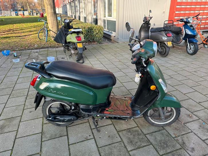 Fiddle 2 2016 - Onderdelen of Project, Fietsen en Brommers, Snorfietsen en Snorscooters, Gebruikt, SYM, Benzine, Ophalen