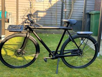 VanMoof SmartBike Black 2017 - 8 Speed Shimano - Zeldzaam beschikbaar voor biedingen