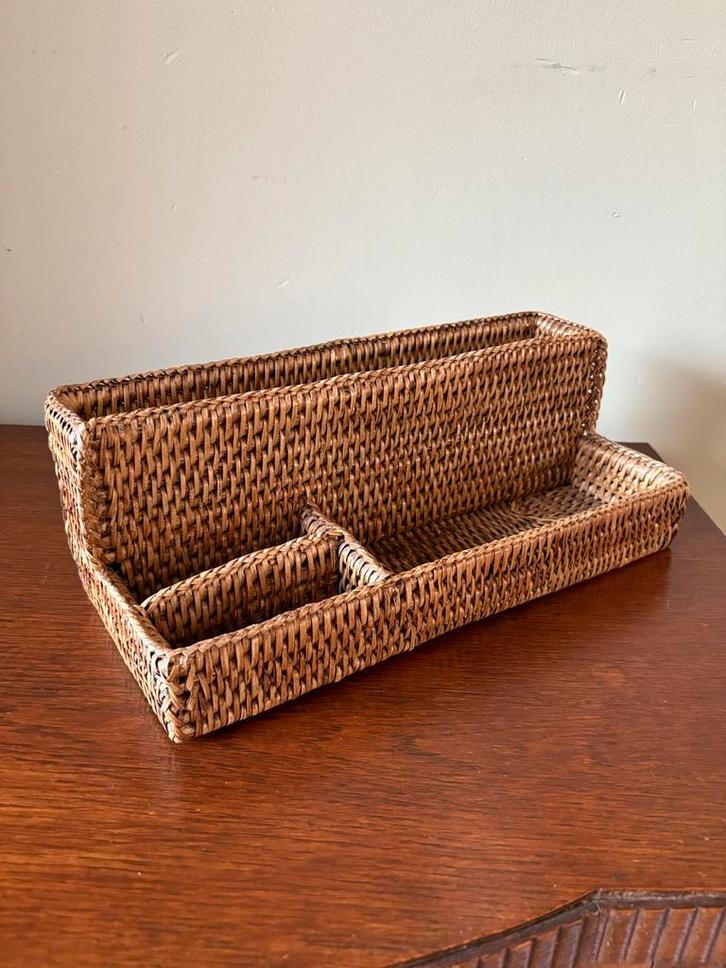 Vintage Flamant Togo Rotan postbakje / brievenverdeler, Huis en Inrichting, Woonaccessoires | Overige, Zo goed als nieuw, Ophalen of Verzenden