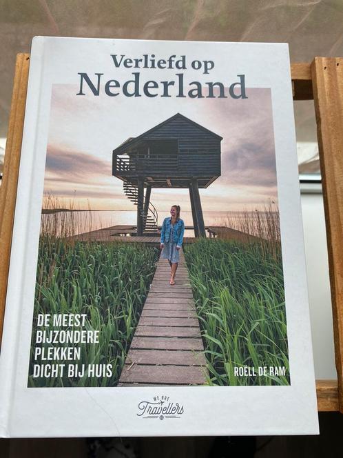 Roëll de Ram - Verliefd op Nederland, Boeken, Reisgidsen, Zo goed als nieuw, Reisgids of -boek, Benelux, Overige merken, Ophalen of Verzenden