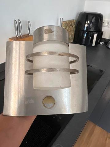 Rvs wandlamp met sensor beschikbaar voor biedingen