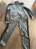 Under armour pak 158, Kinderen en Baby's, Kinderkleding | Maat 158, Ophalen of Verzenden, Zo goed als nieuw, Jongen of Meisje