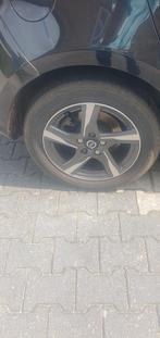 Volvo r-design velgen + banden 16inch, Auto-onderdelen, Banden en Velgen, 16 inch, Zomerbanden, 205 mm, Ophalen of Verzenden