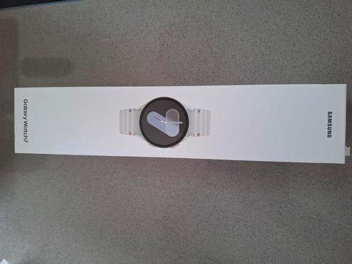 Samsung galaxy watch 7 44mm zilver Bluetooth wifi GPS, Sieraden, Tassen en Uiterlijk, Smartwatches, Zo goed als nieuw, Android