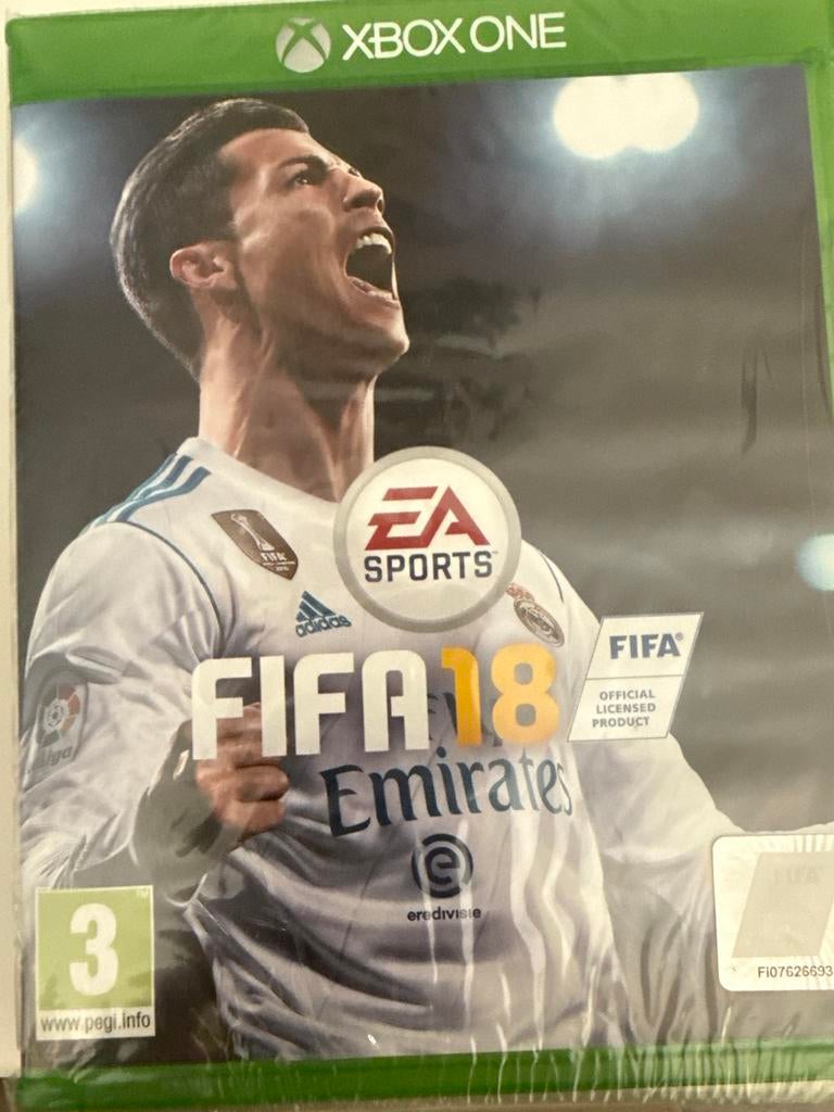 FIFA 18 Xbox One - Voetbalgame, 1 speler, Eén computer, Ophalen of Verzenden, Zo goed als nieuw