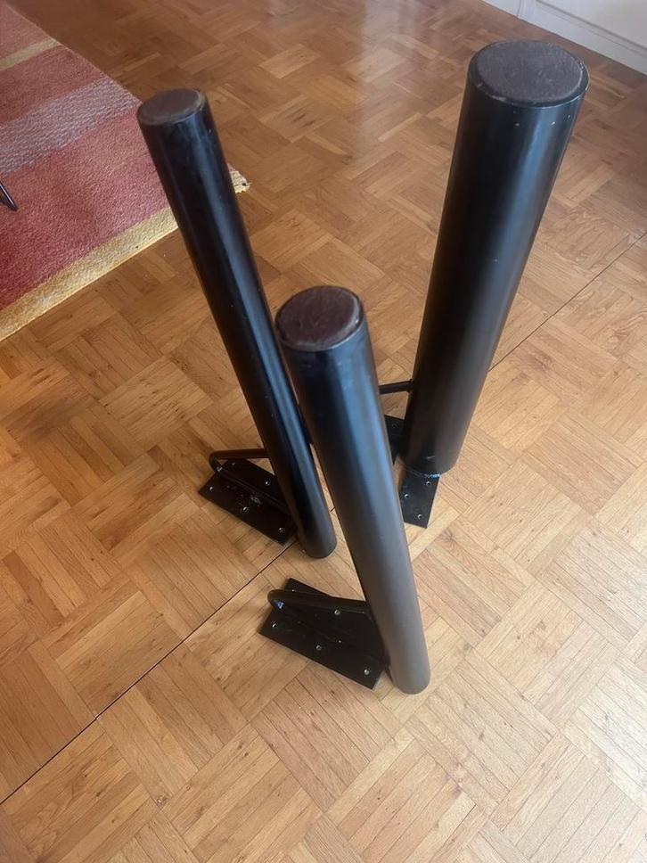 3 ijzeren tafelpoten - Zeer goede staat, Huis en Inrichting, Tafelonderdelen, Zo goed als nieuw, Tafelpoot, 50 tot 100 cm, Metaal