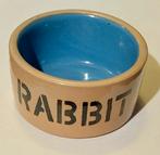 Rabbit voer of waterbak porselein steen konijn Beeztees, Ophalen of Verzenden, Zo goed als nieuw