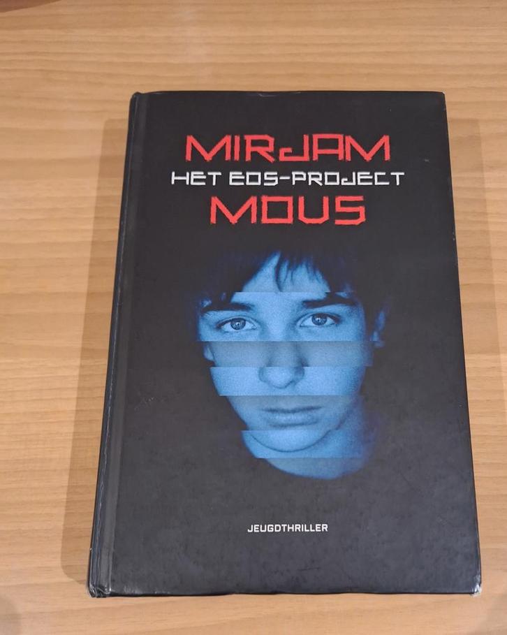 Mirjam Mous - Het Eos-project, Boeken, Kinderboeken | Jeugd | 13 jaar en ouder, Zo goed als nieuw, Ophalen of Verzenden