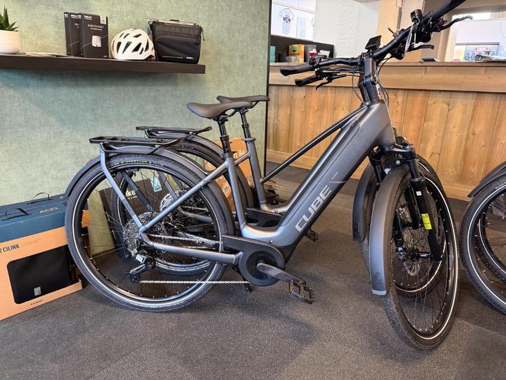 Actie Cube Touring Hybrid Pro van €2999,- nu voor €2499,-, Fietsen en Brommers, Elektrische fietsen, Nieuw, Cube, 51 tot 55 cm