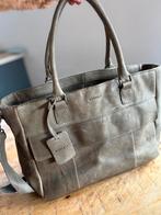 (Nieuw) Burkely leren mom bag/luiertas - grijs/groen, Ophalen of Verzenden, Nieuw, Schoudertas