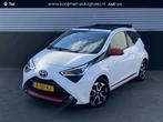 Toyota Aygo 1.0 VVT-i x-joy cabrio Sportieve auto met rode a, Voorwielaandrijving, Gebruikt, Euro 6, 4 stoelen