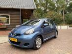 Dealer Toyota Aygo 1.0 12V Vvt-i  ''09 Blauw Airco Cv Elect, Auto's, Toyota, Voorwielaandrijving, 68 pk, Origineel Nederlands